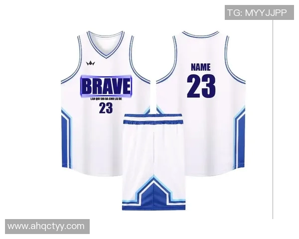 7号球衣的篮球明星们谁更具传奇色彩与影响力解析